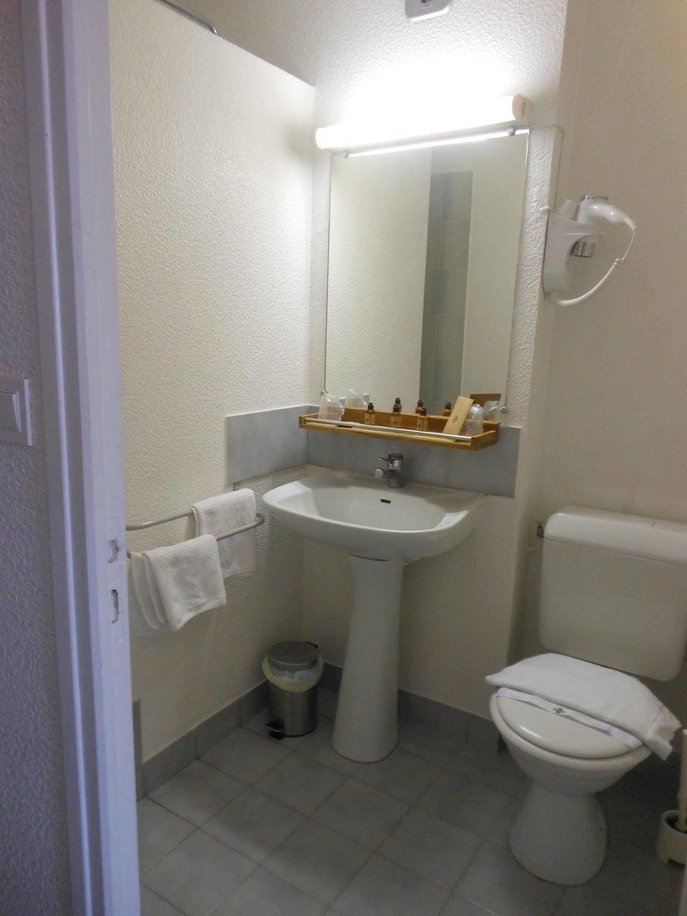 La Buissonniere Hotell Corbigny Exteriör bild